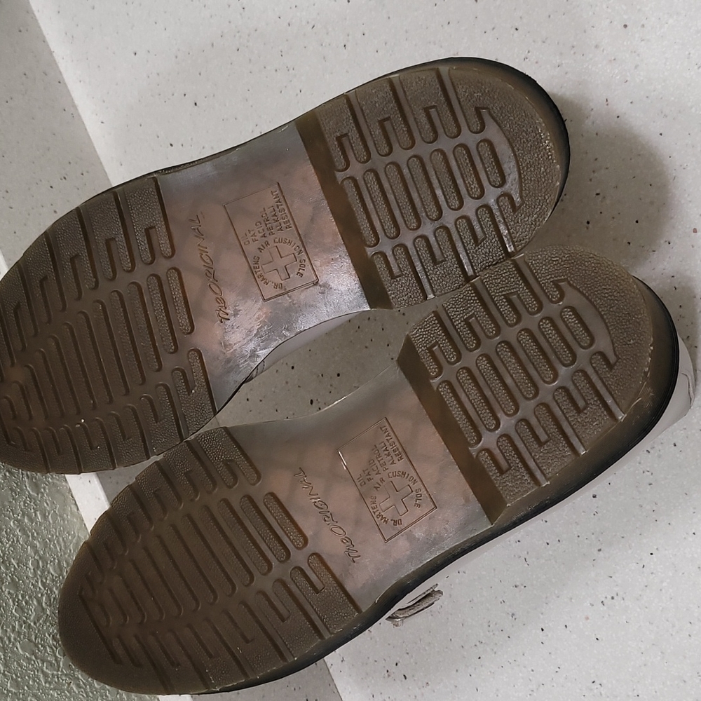 Doc Martens Agnes pale gray loafers - Picture 2 of 5